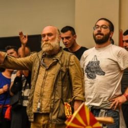 Кога сите би се собрале пред истражен затвор Шутка...